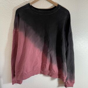 Electric Rose Two Toned Pink and Black Crewneck sweater Size L